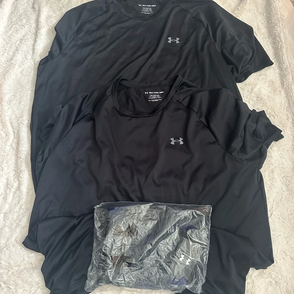 Bundle of 3 Under Armour
Men's Tech Short Sleeve Shirts - Picture 3 of 3